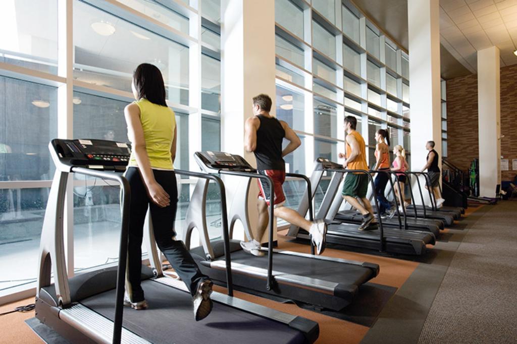 //greenshoretrading.com/wp-content/uploads/2021/04/tuv-rheinland-gym-equipment_core_1_5_1.jpg